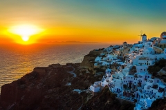 sunset-oia-santorini-greece